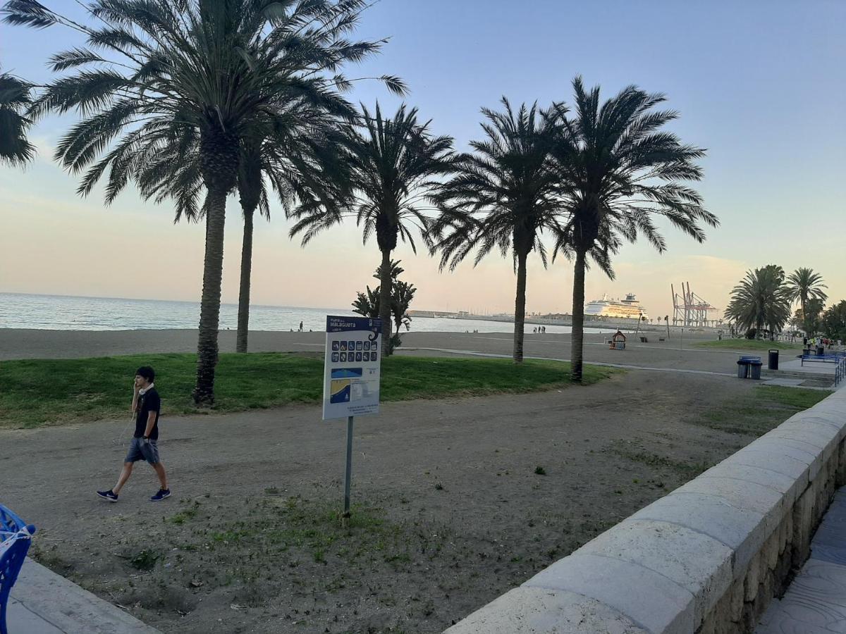 Apartamento Malaga Port Buitenkant foto