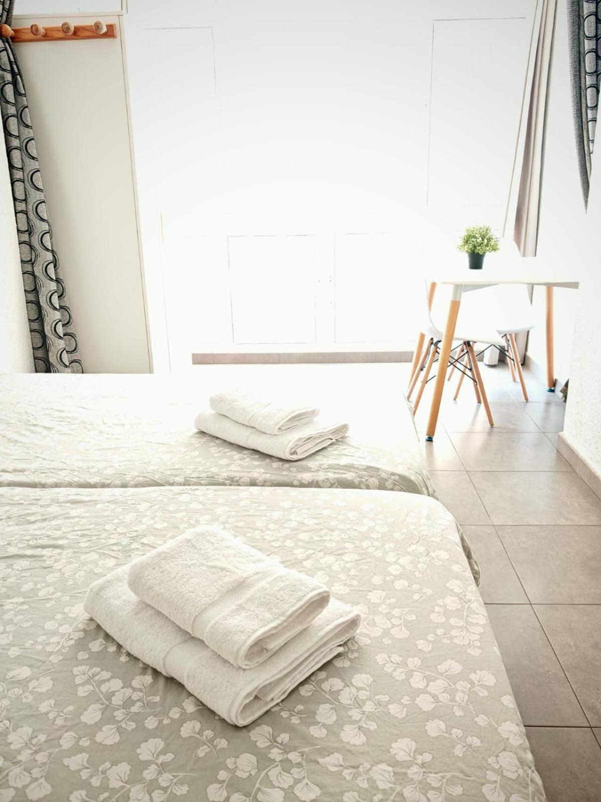 Apartamento Malaga Port Buitenkant foto