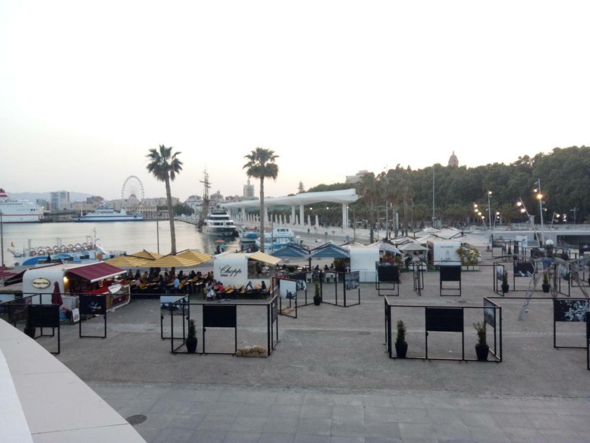 Apartamento Malaga Port Buitenkant foto