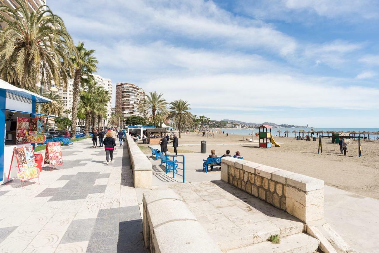Apartamento Malaga Port Buitenkant foto