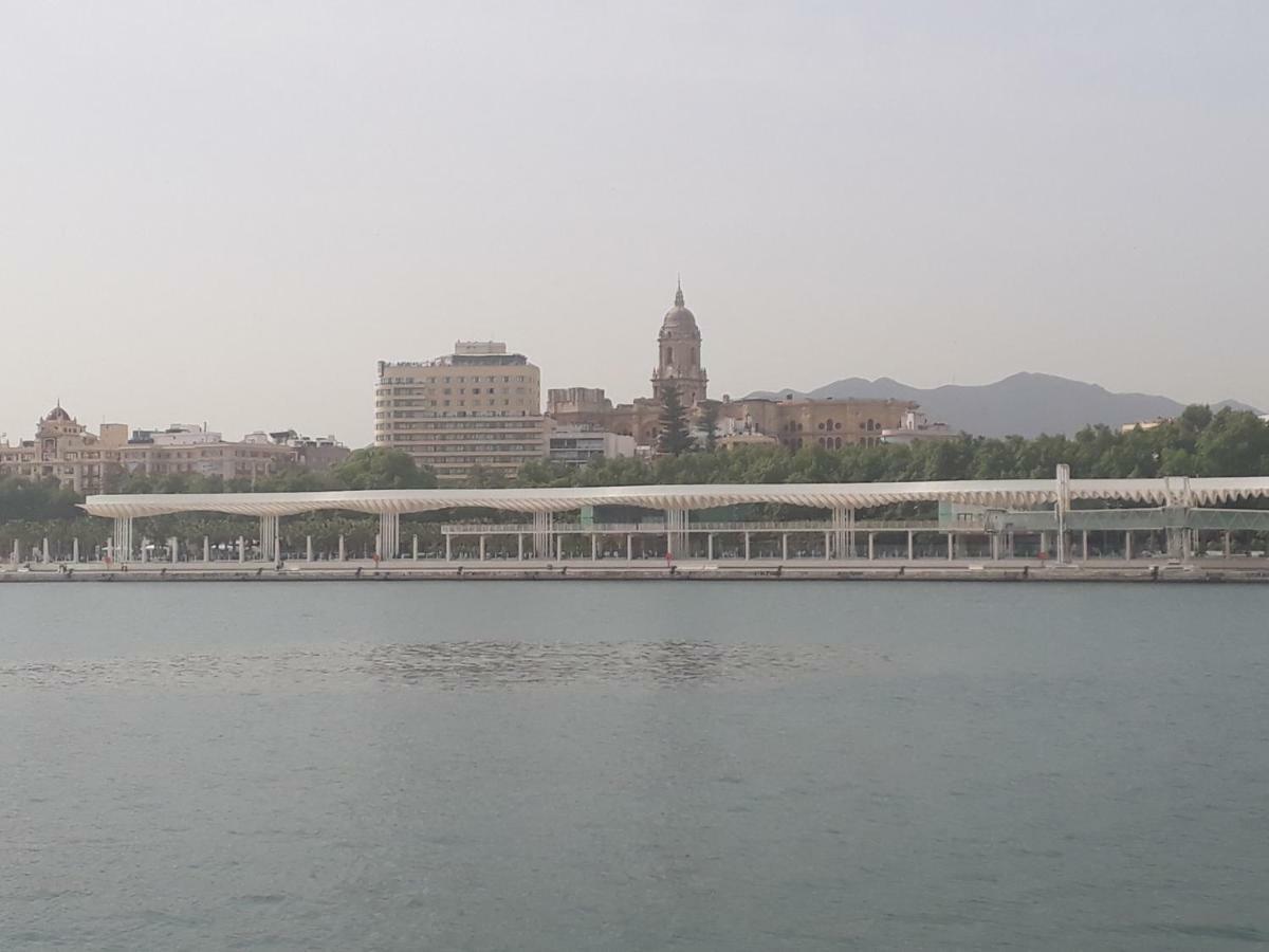 Apartamento Malaga Port Buitenkant foto
